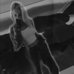 Meet your Posher, Tori anne